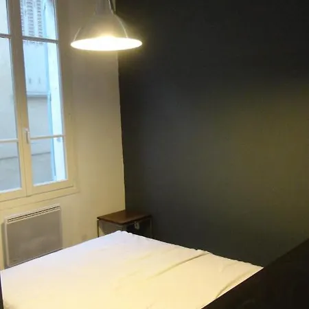 Un Calme Au Milieu Des Theatres Apartment *